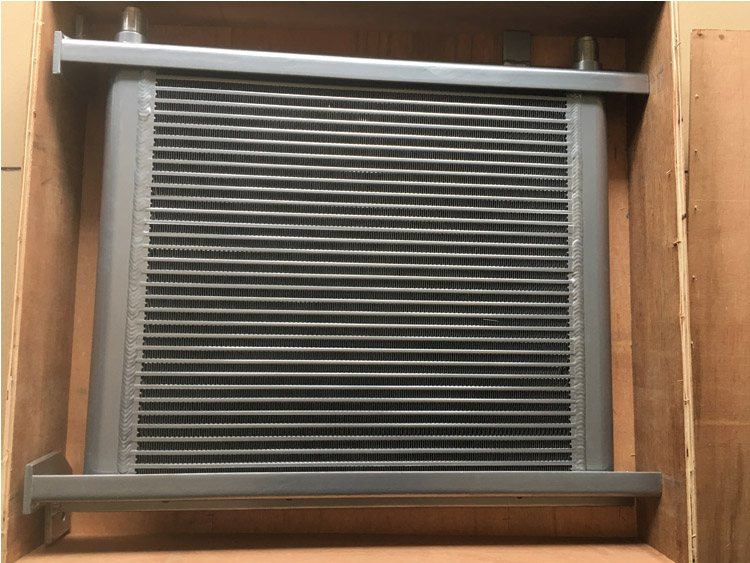 PC60-7 4D102液压油（yóu）散热器